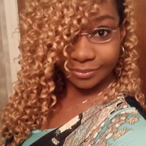 Meet your Posher, Natasha